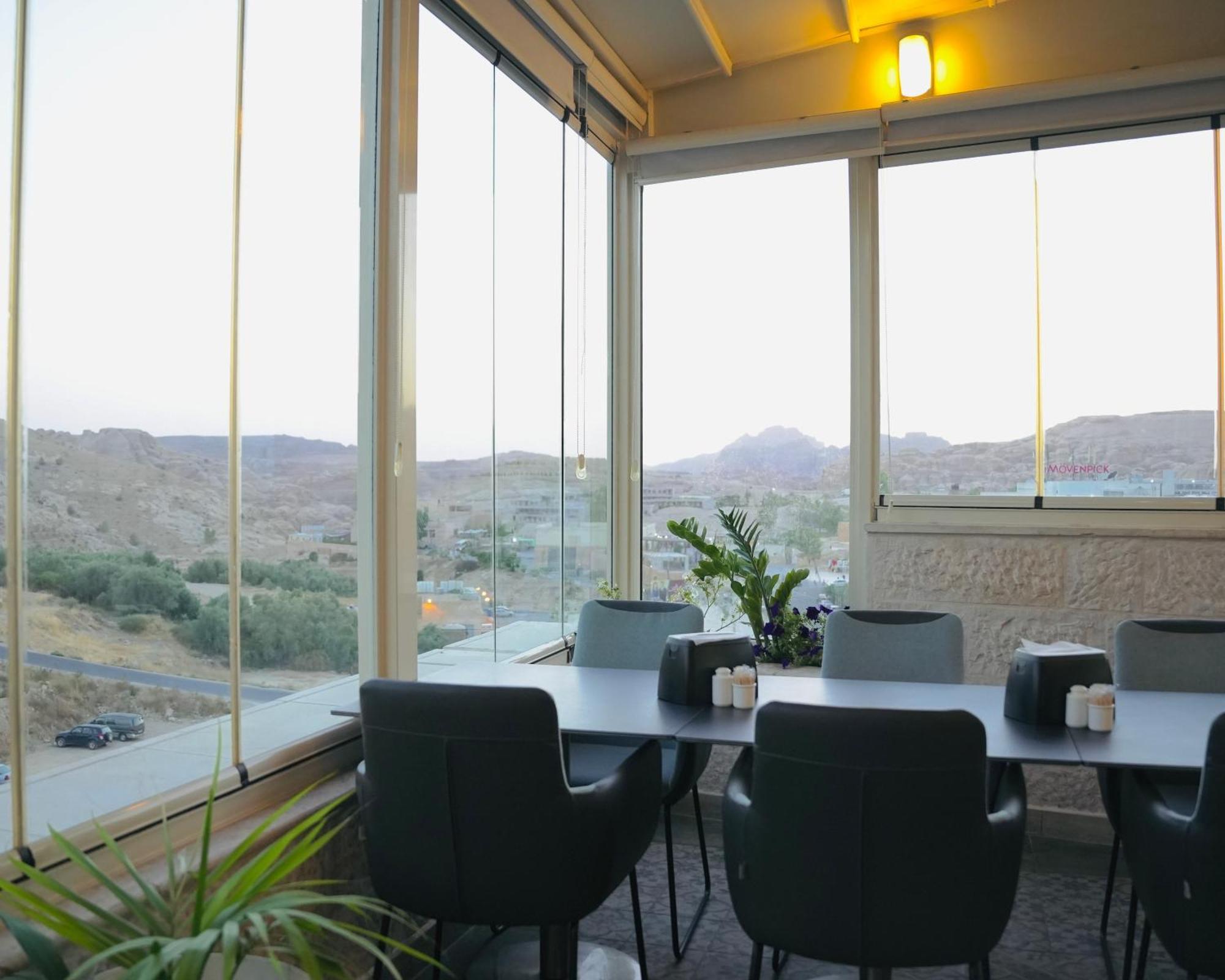 Petra Boutique Hotel Wadi Musa Bagian luar foto
